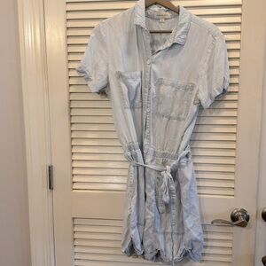 Cloth and Stone Romper. Size M.